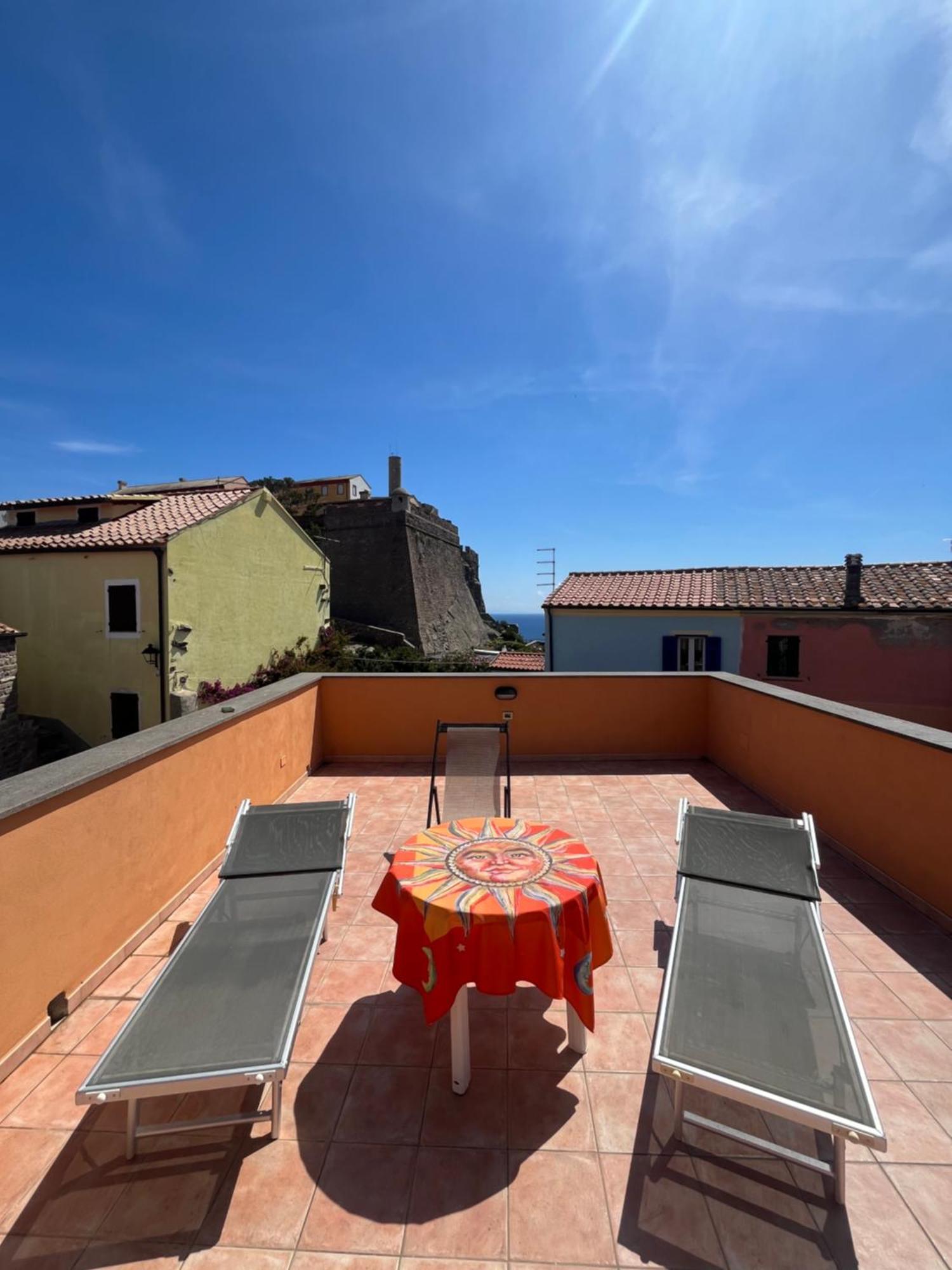 Casa Vista Castello Βίλα Capraia Εξωτερικό φωτογραφία